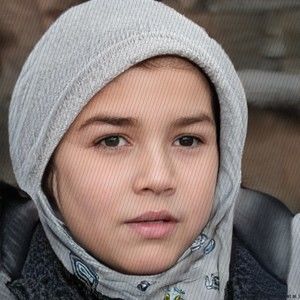 Meet your Posher, Gloria